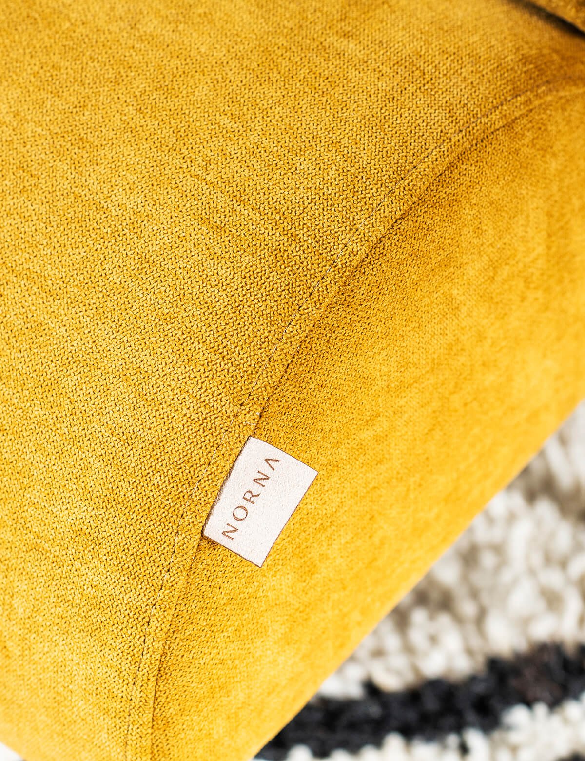 Námi bench - Építechture Marketplace