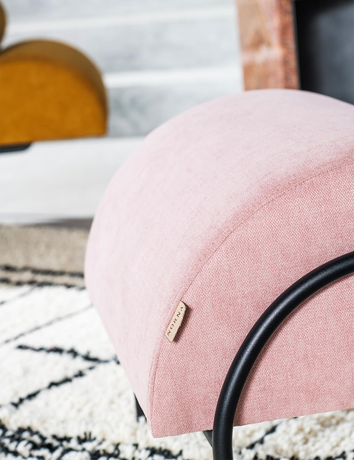 Námi stool - Építechture Marketplace